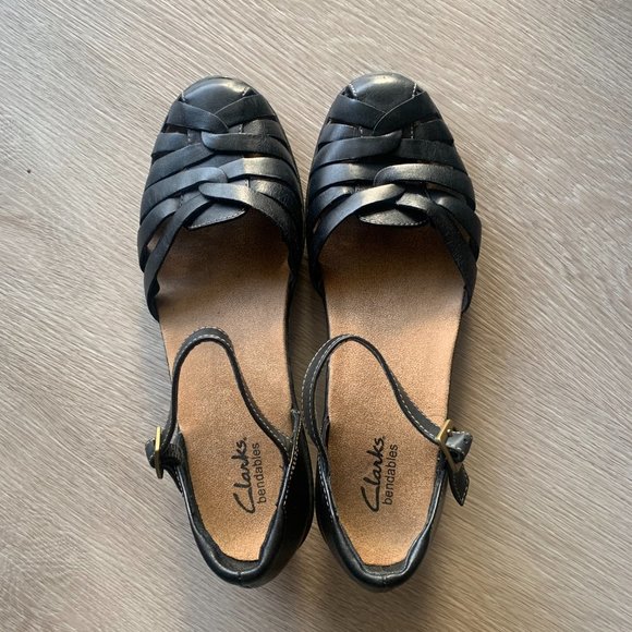 Clarks Sandal - Picture 2 of 3